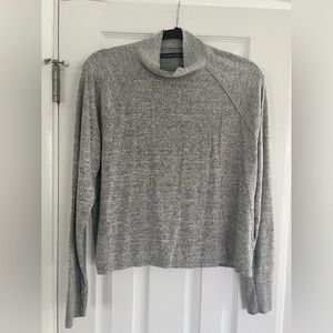 Abercrombie light grey sweater